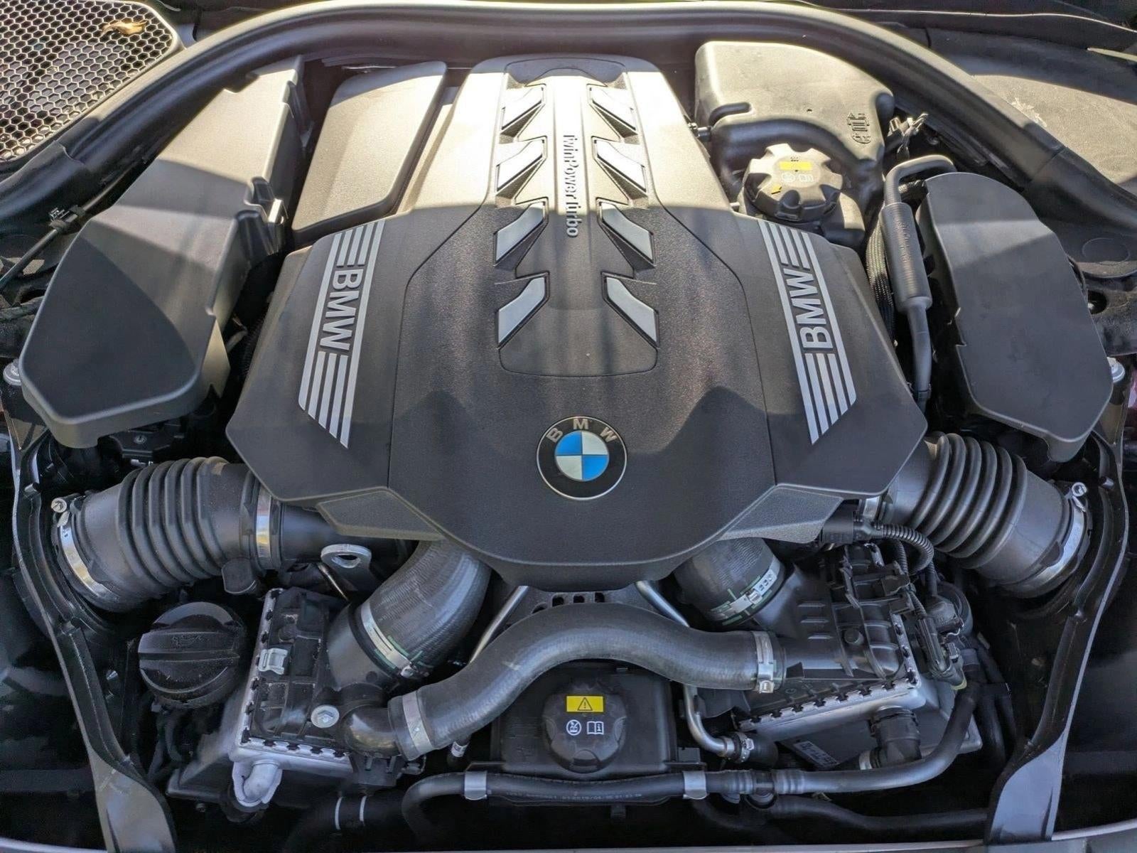 2020 BMW 750i xDrive Sedan