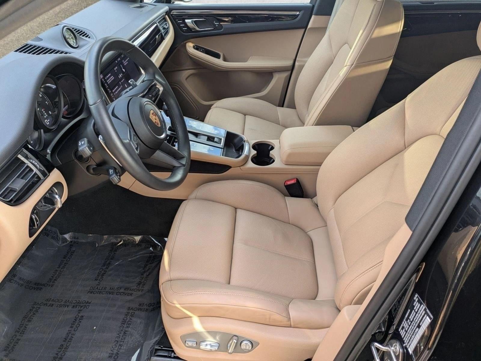 2025 Porsche Macan AWD