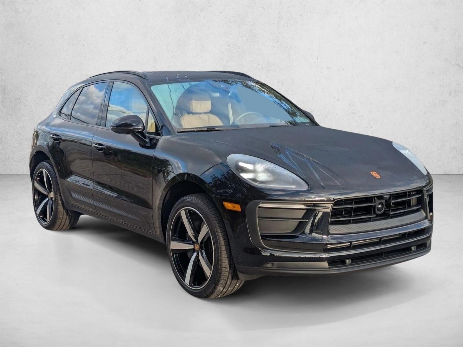 2025 Porsche Macan AWD