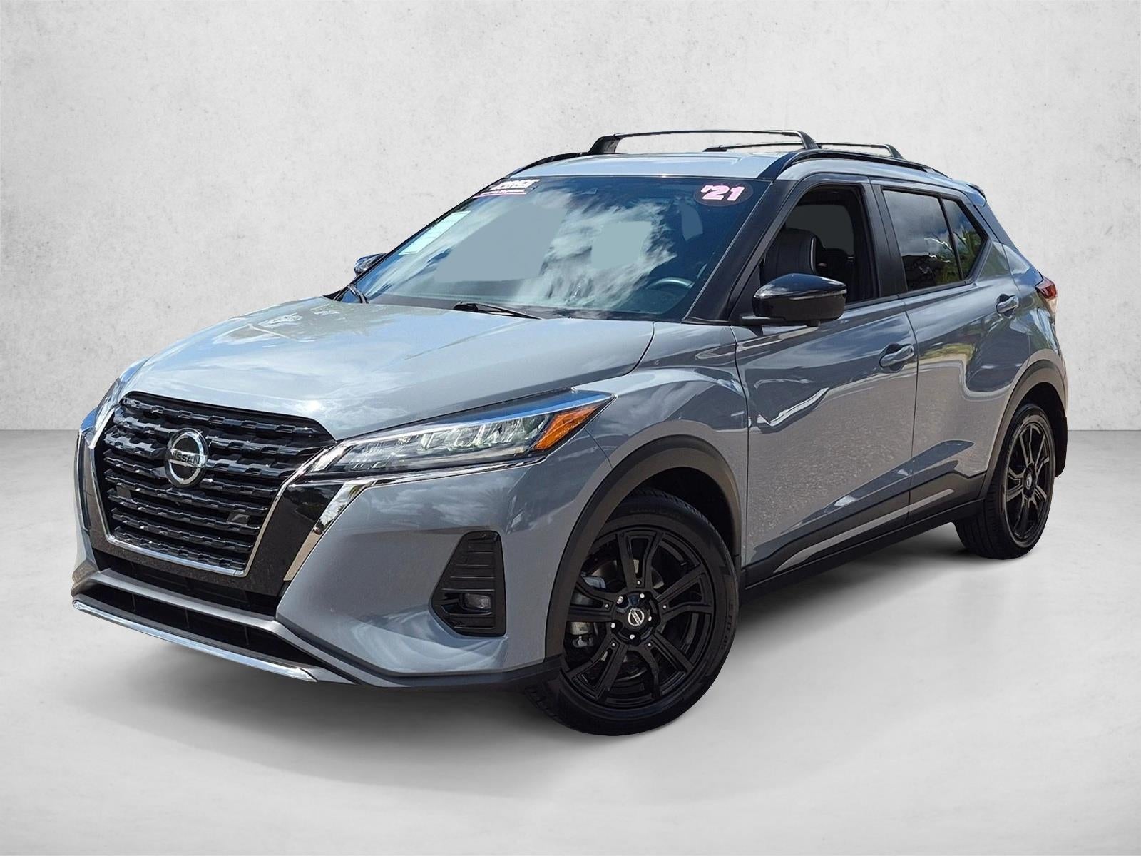 2021 Nissan Kicks SR