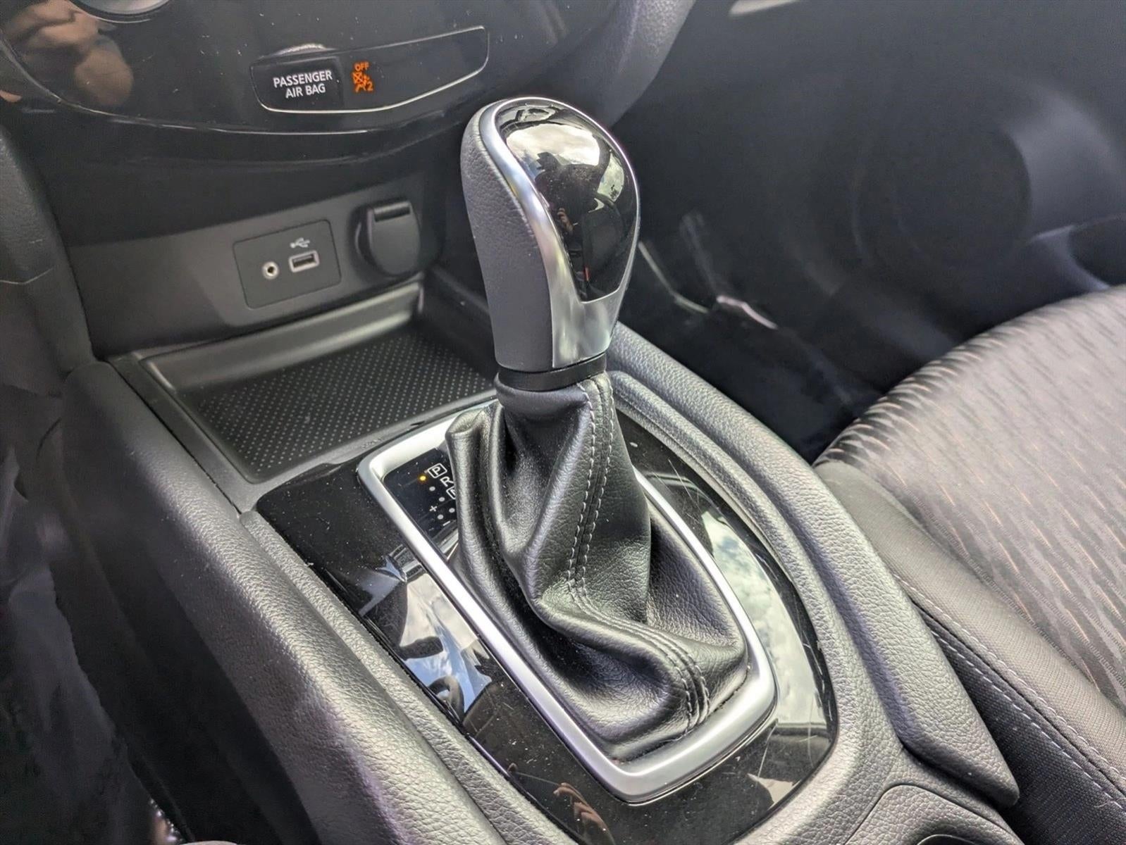 2019 Nissan Rogue FWD S