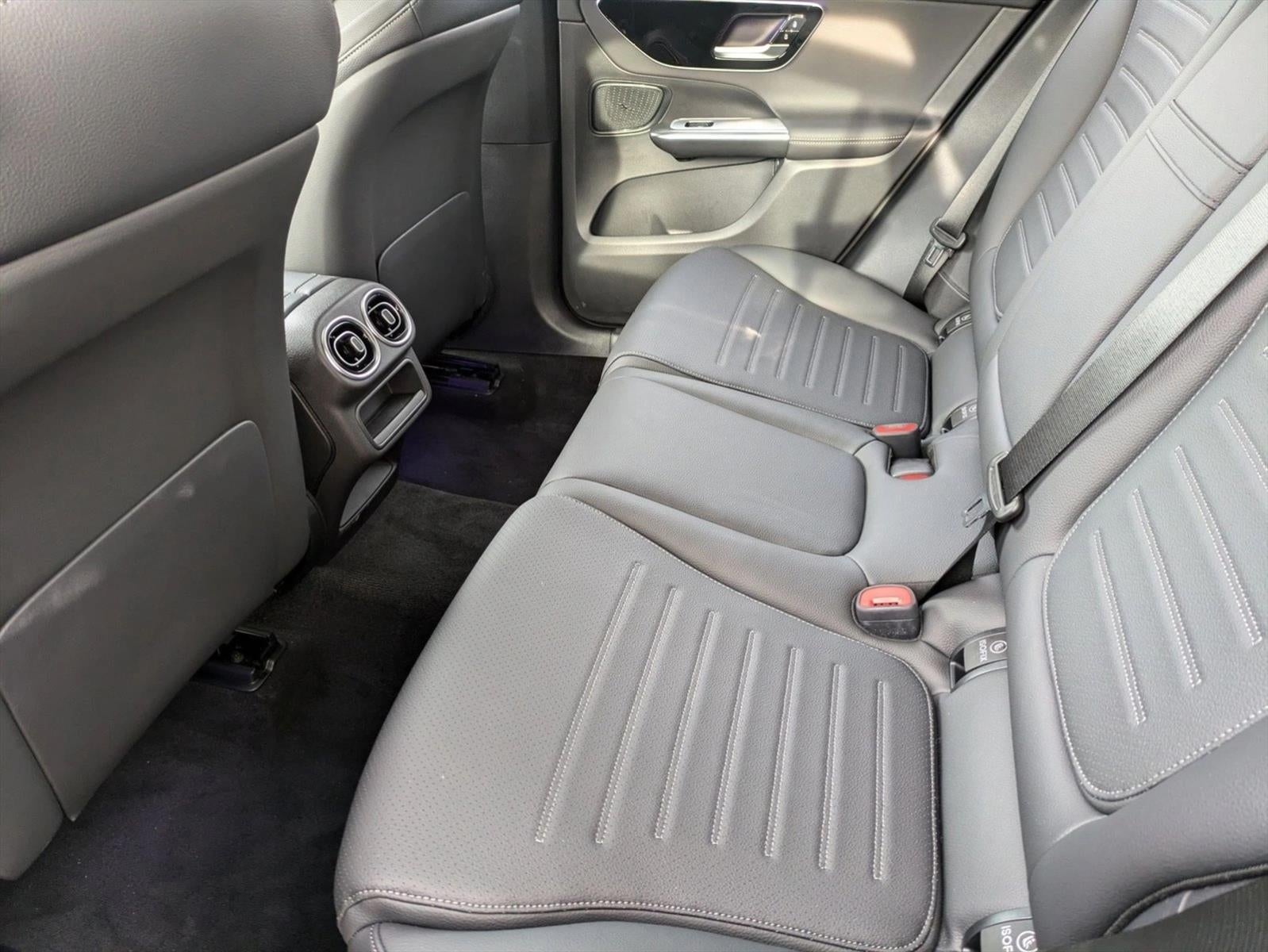 2026 Mercedes-Benz GLC GLC 300 SUV