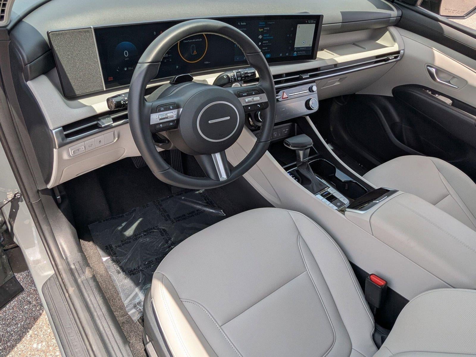 2026 Hyundai TUCSON SEL Premium FWD