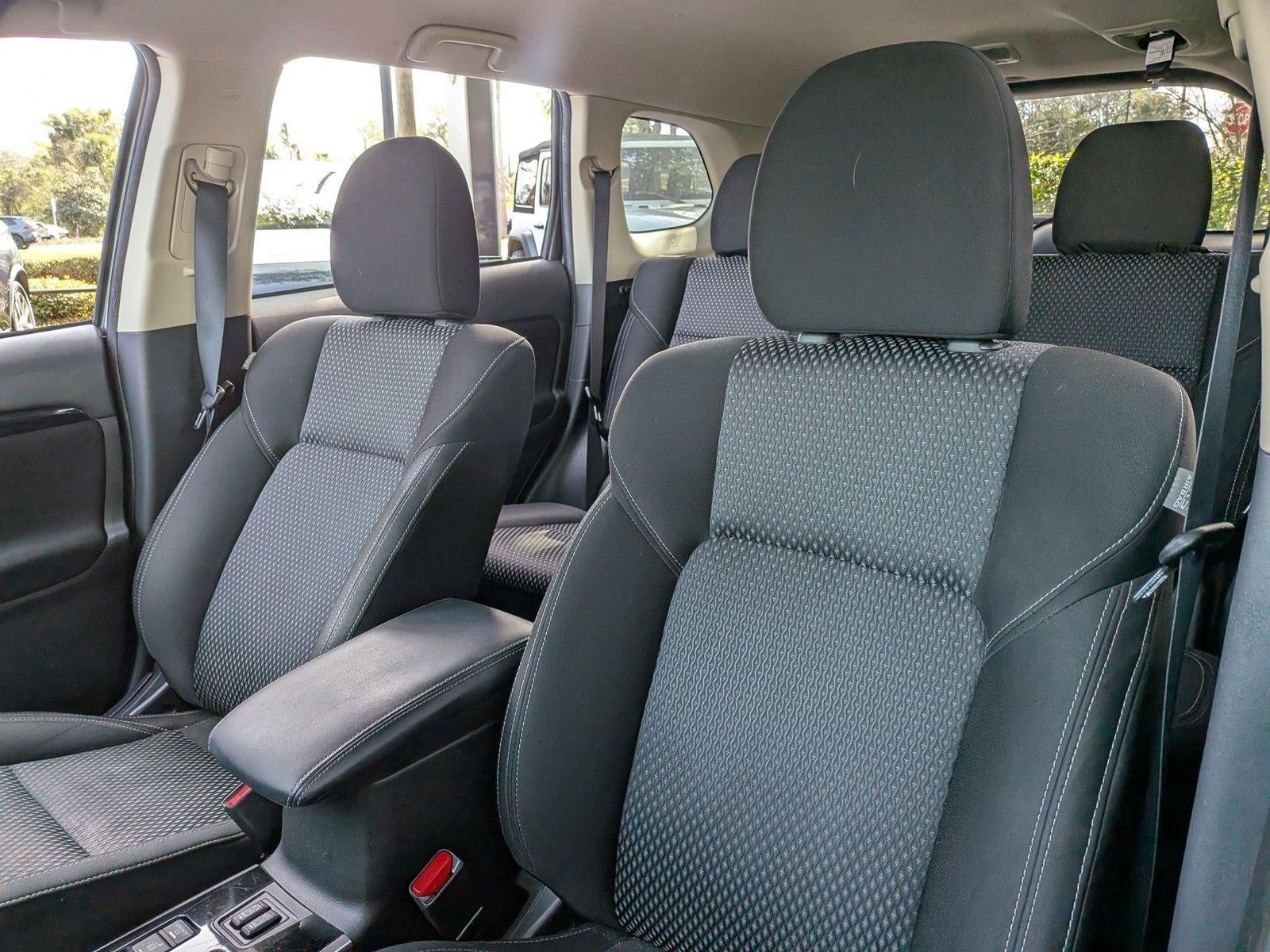 2020 Mitsubishi Outlander ES FWD