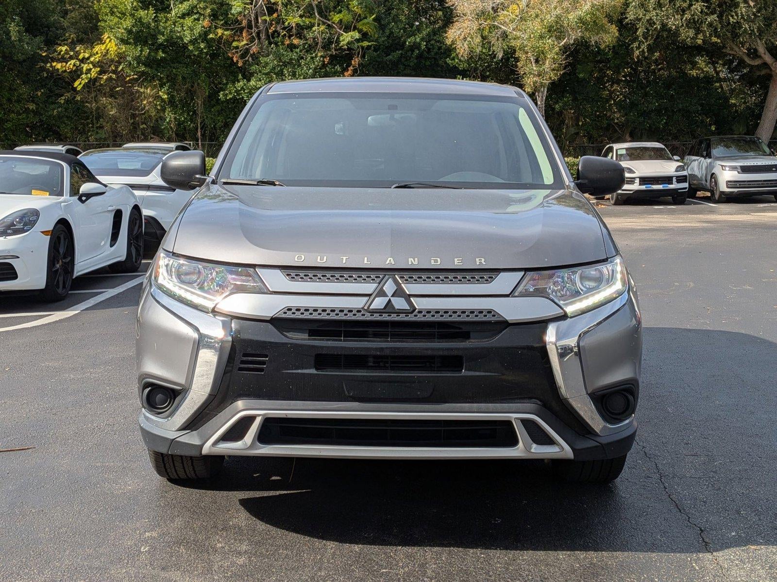 2020 Mitsubishi Outlander ES FWD