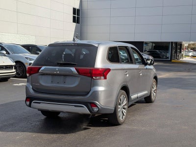 2020 Mitsubishi Outlander ES FWD