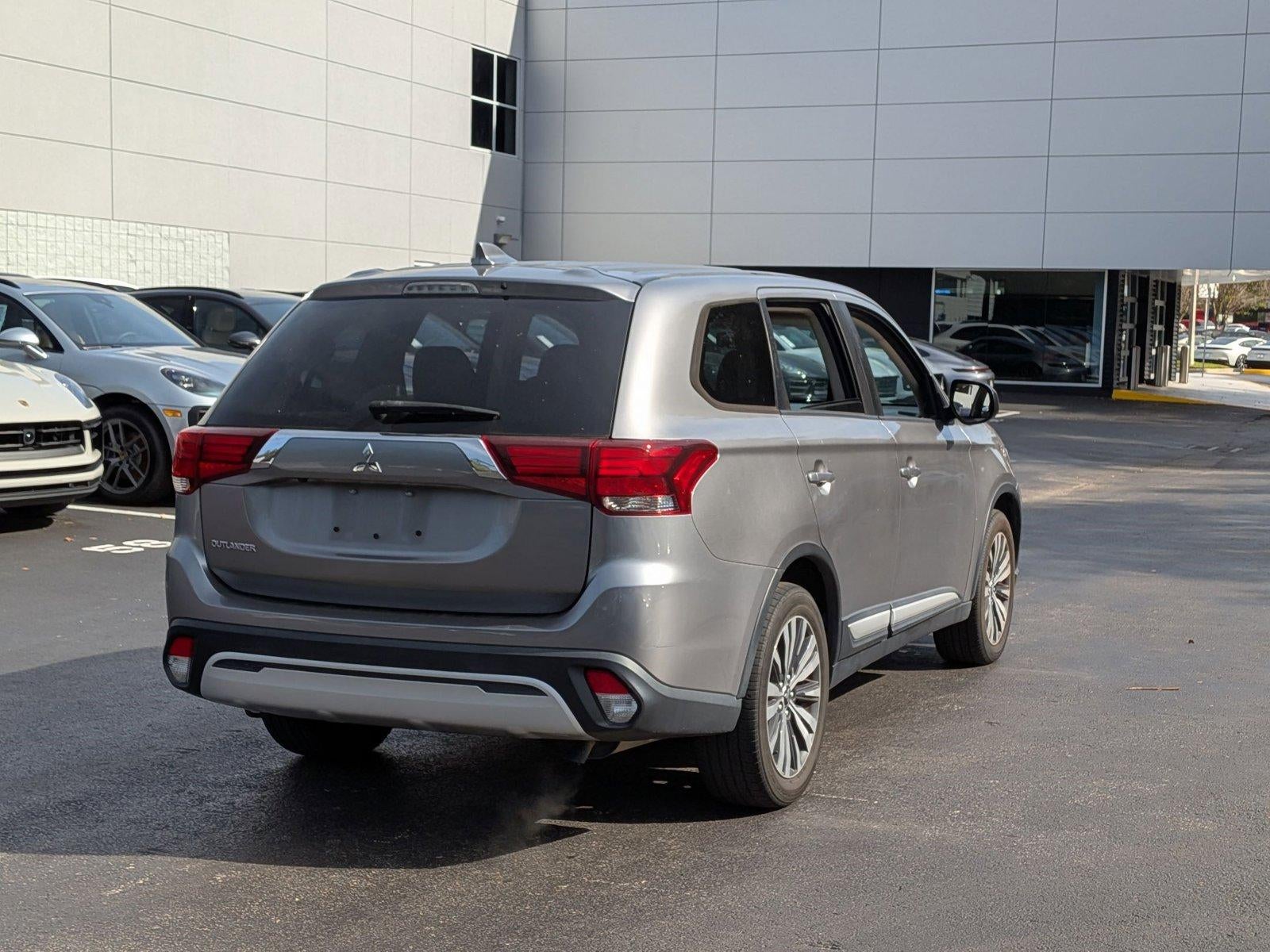 2020 Mitsubishi Outlander ES FWD