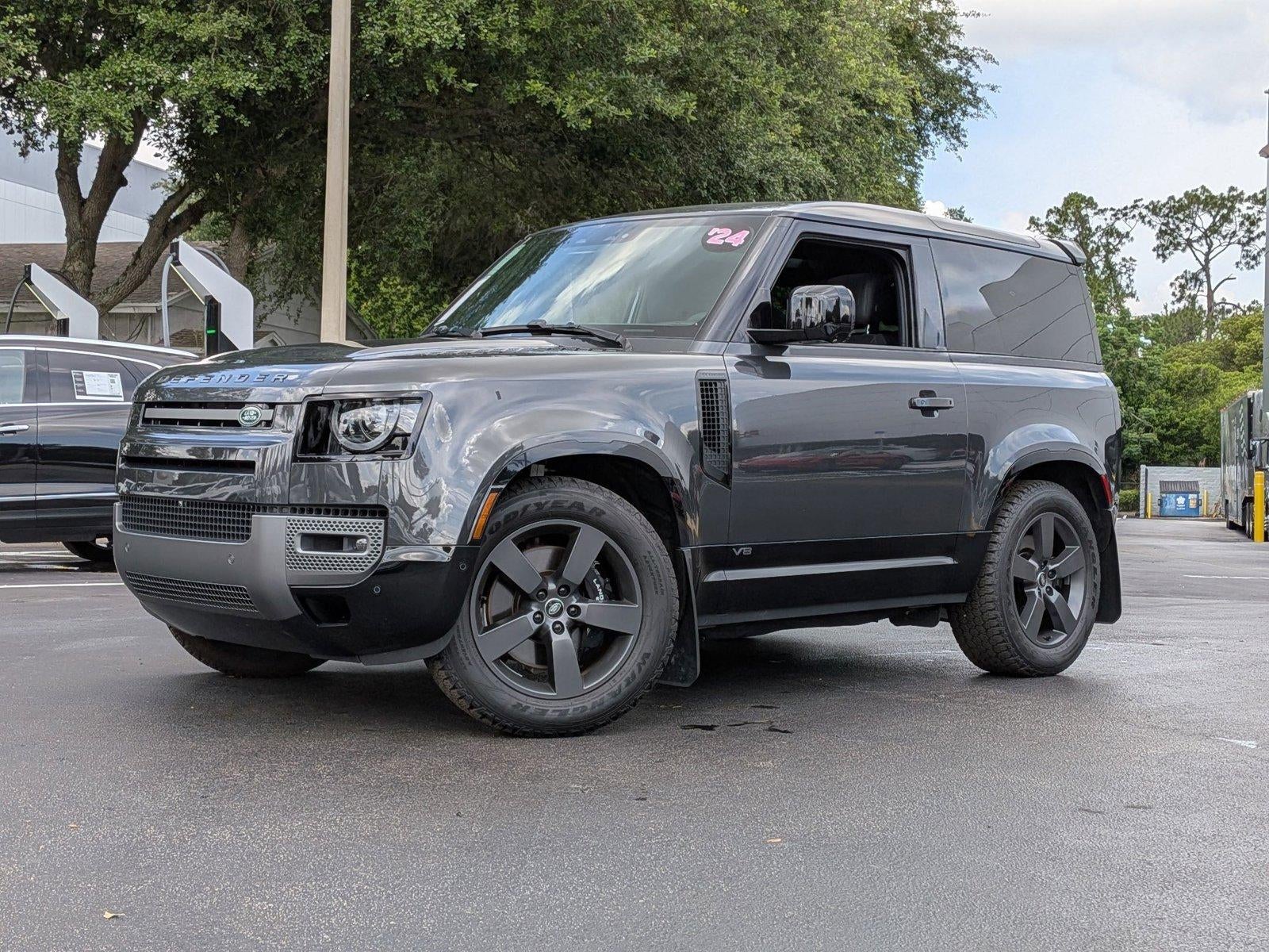 2024 Land Rover Defender 90 P525 V8
