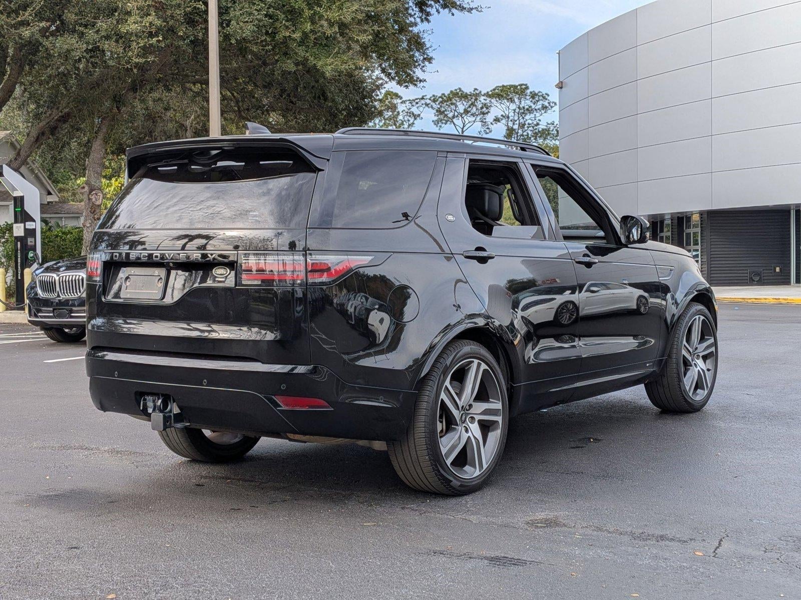 2022 Land Rover Discovery P360 HSE R-Dynamic
