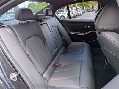 2025 BMW 330i xDrive Sedan