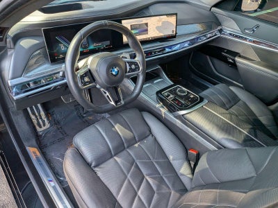 2024 BMW 740i xDrive Sedan