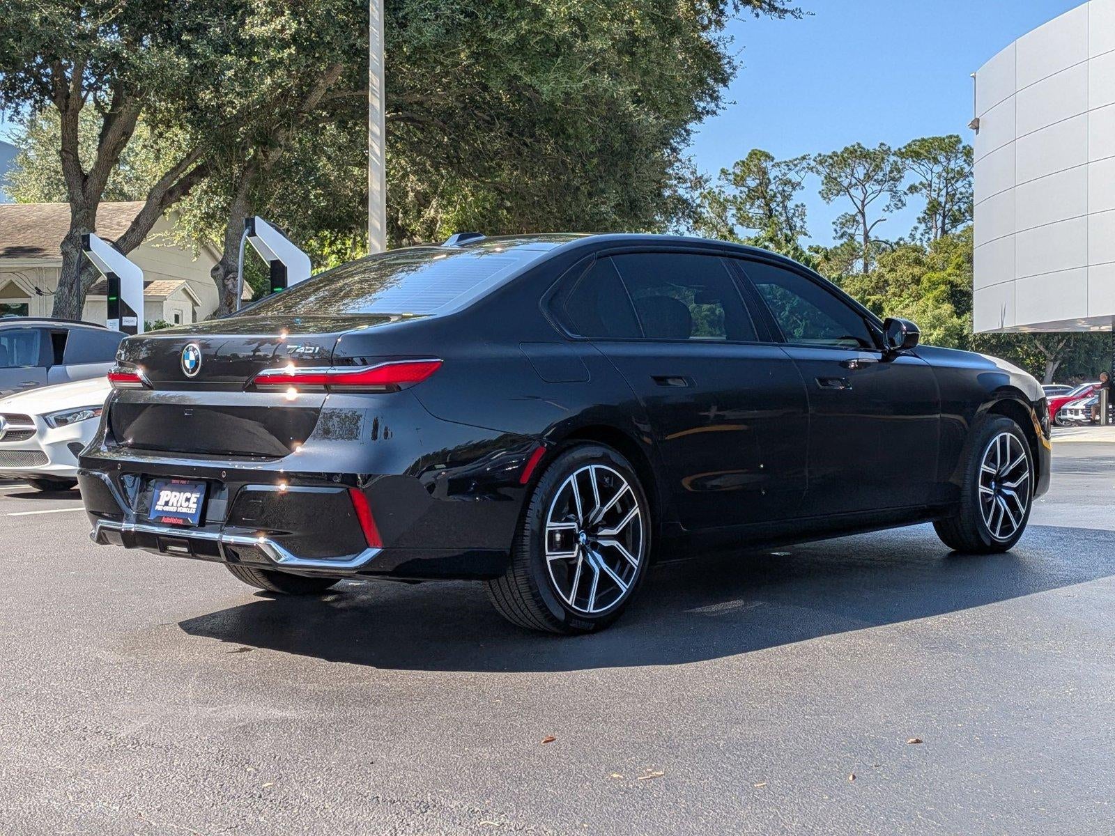 2024 BMW 740i xDrive Sedan