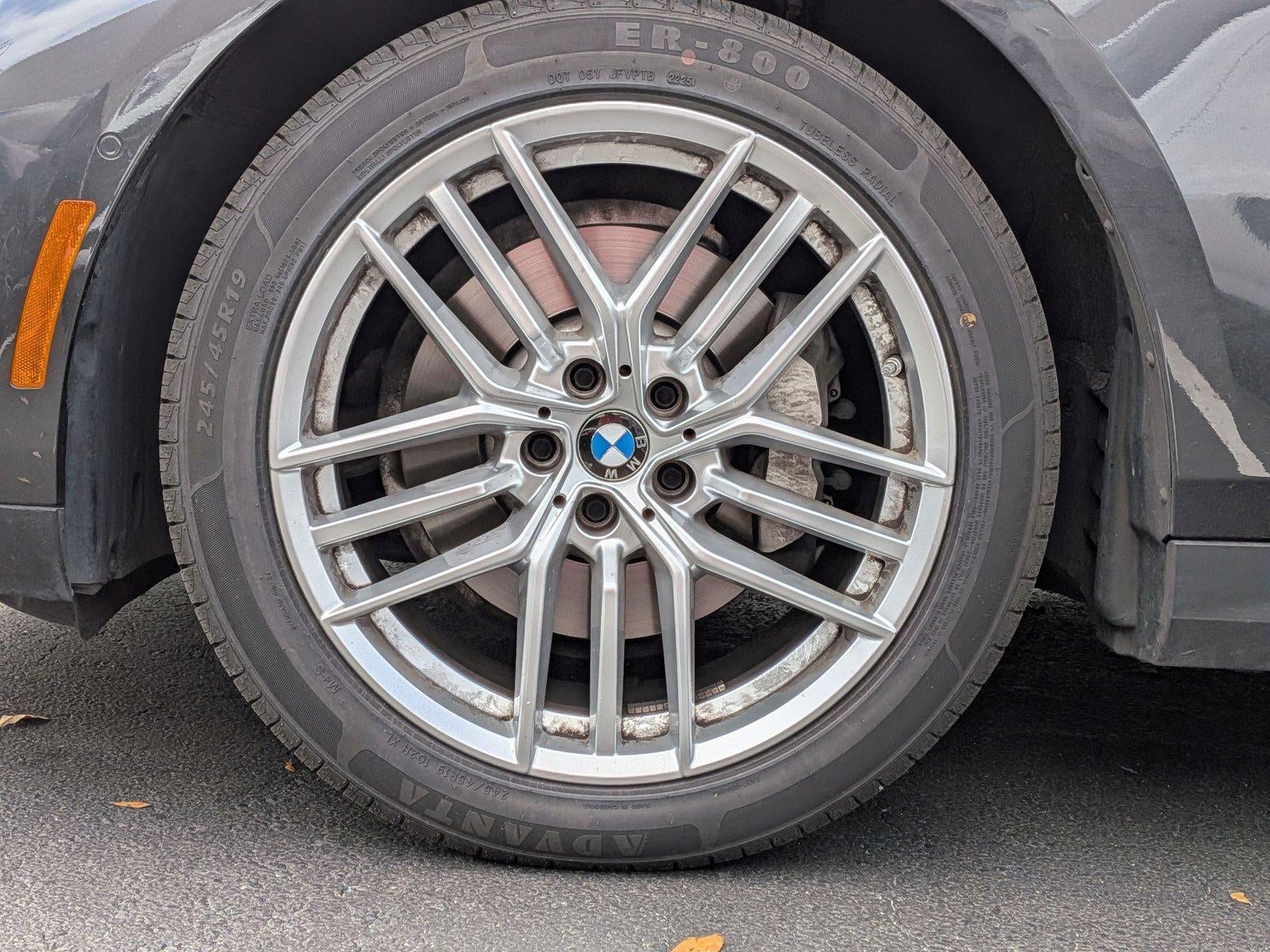 2025 BMW 530i Sedan