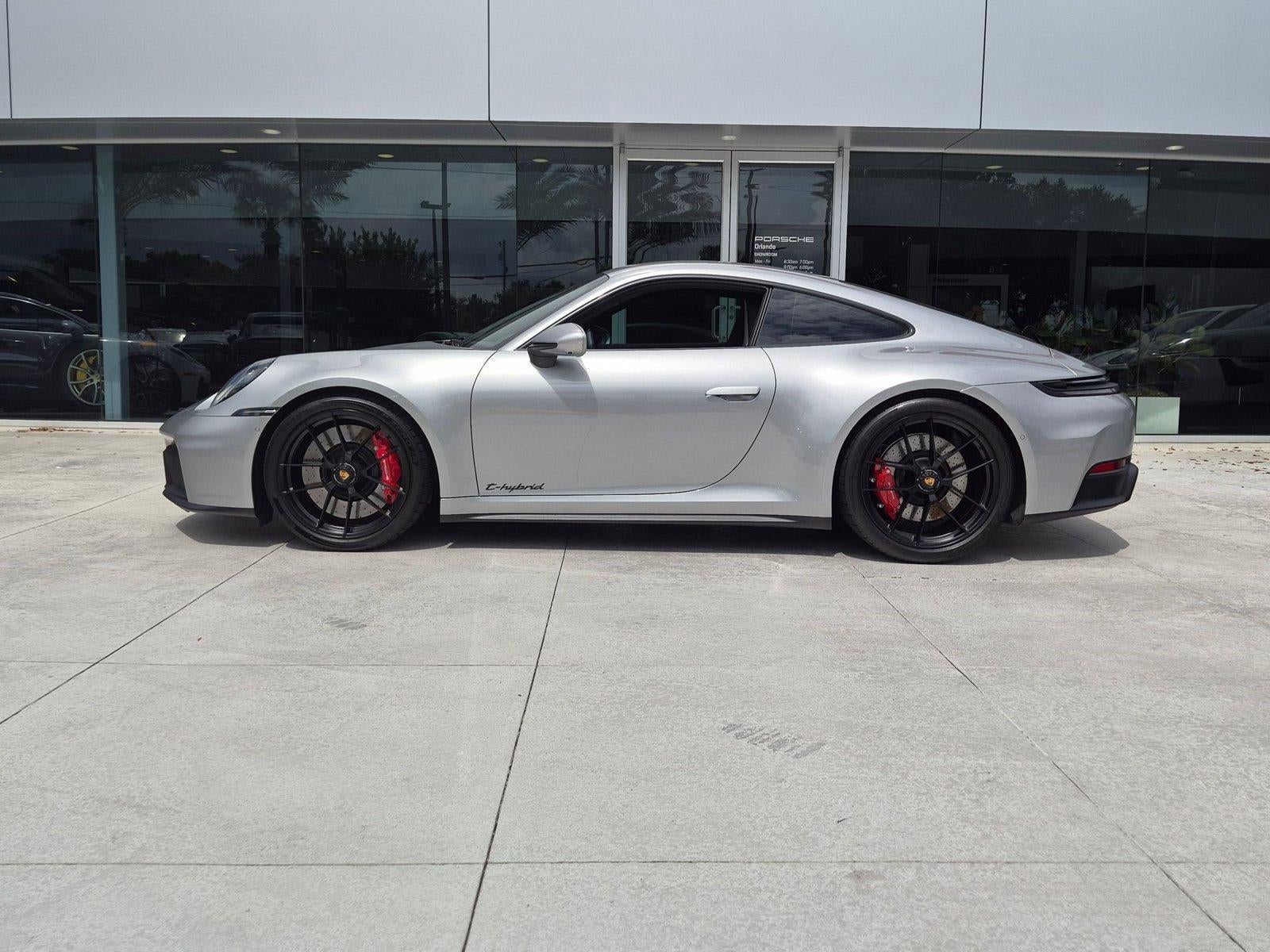 2026 Porsche 911 Carrera GTS Coupe
