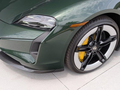 2025 Porsche Taycan Turbo S AWD