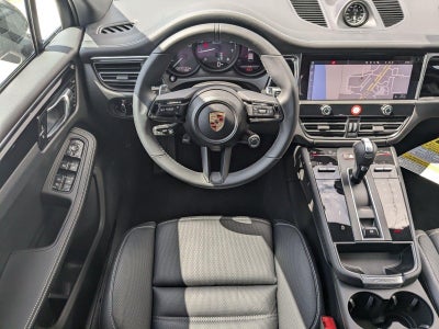 2025 Porsche Macan T AWD