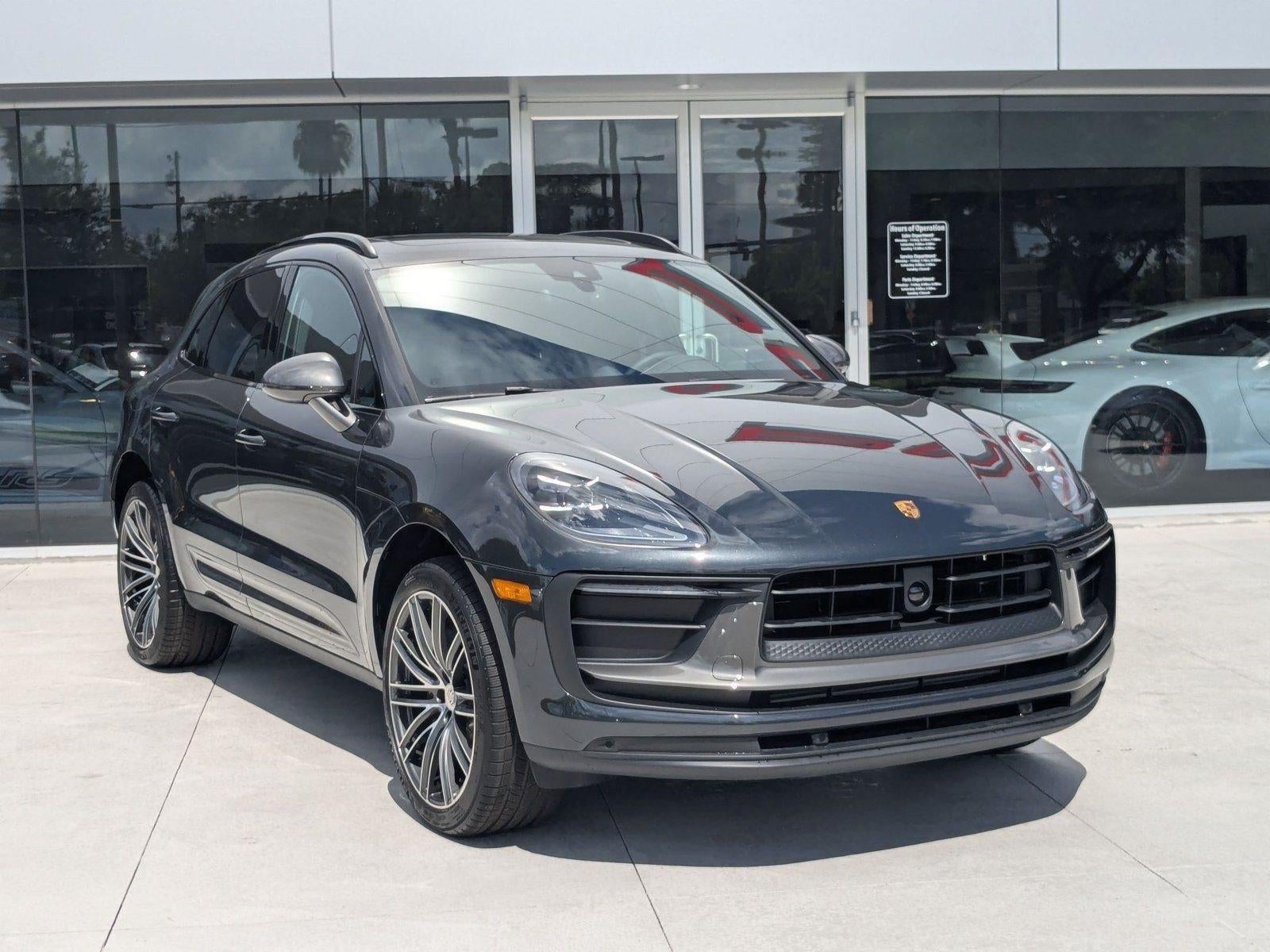 2025 Porsche Macan T AWD