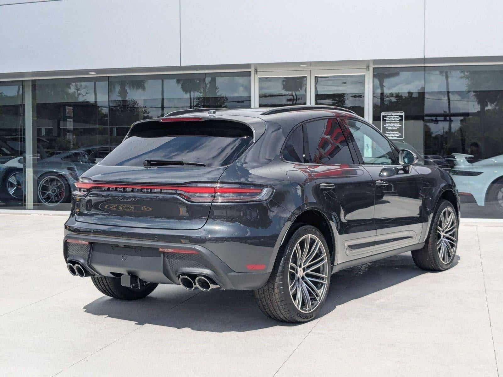 2025 Porsche Macan T AWD