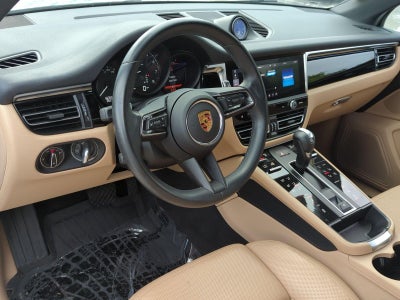 2023 Porsche Macan AWD