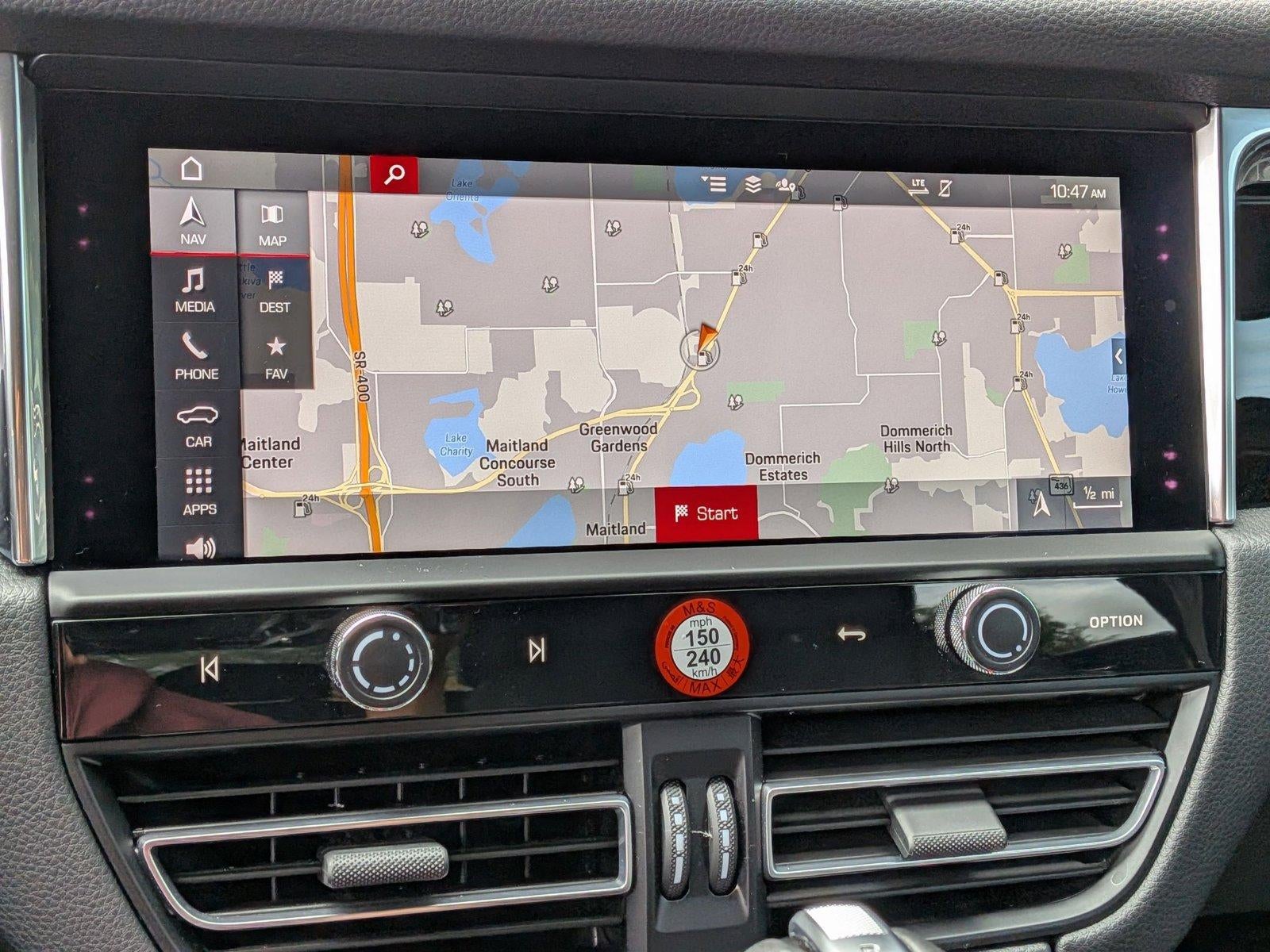 2025 Porsche Macan AWD