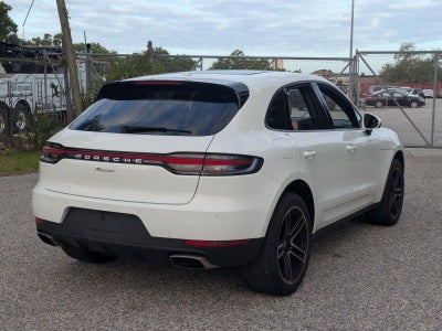 2021 Porsche Macan AWD