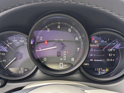 2025 Porsche Macan AWD