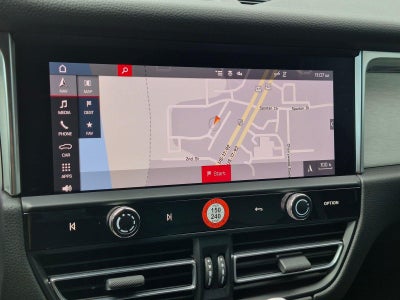 2023 Porsche Macan AWD
