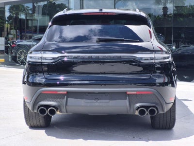 2023 Porsche Macan AWD