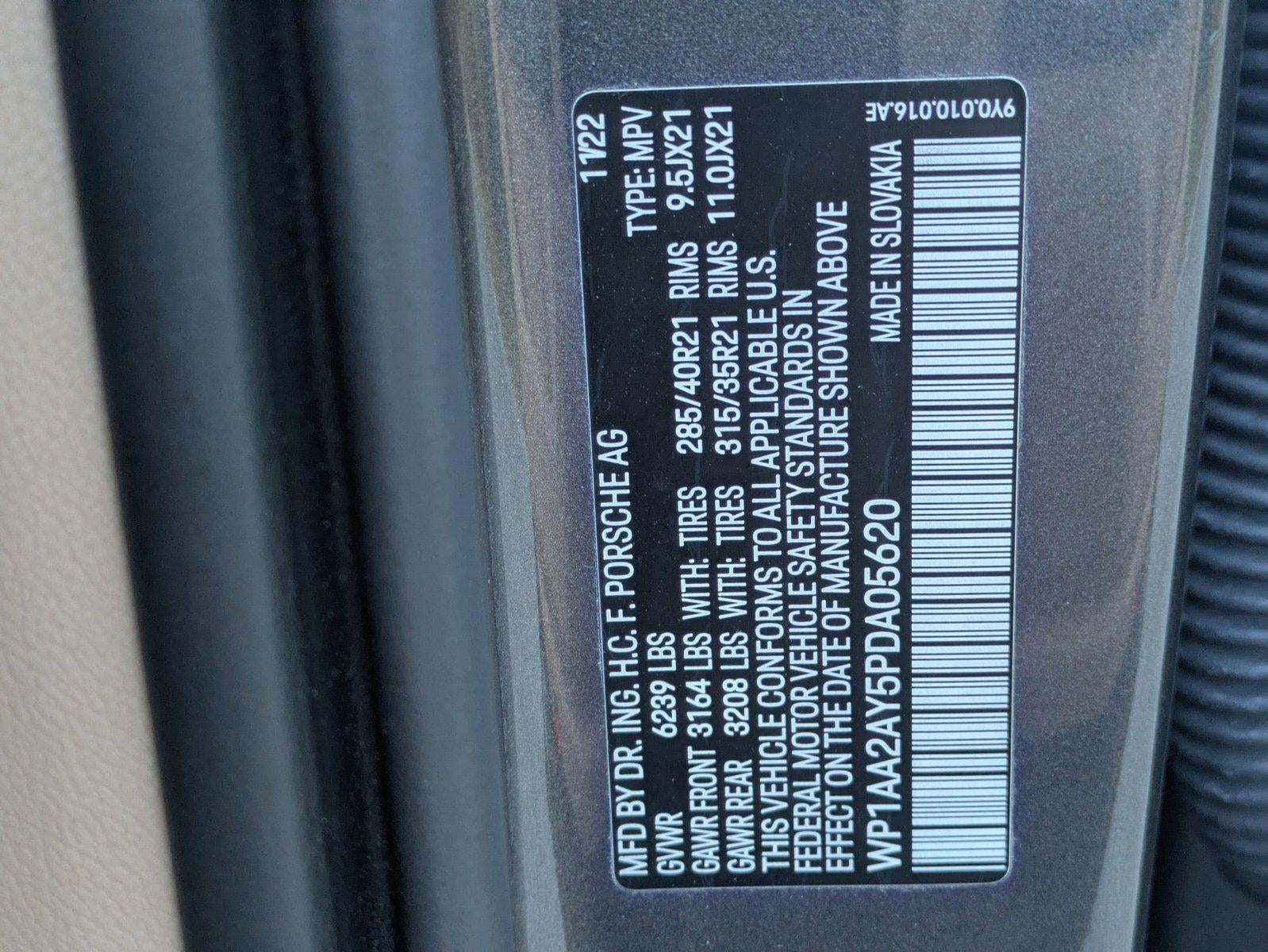 2023 Porsche Cayenne Platinum Edition AWD