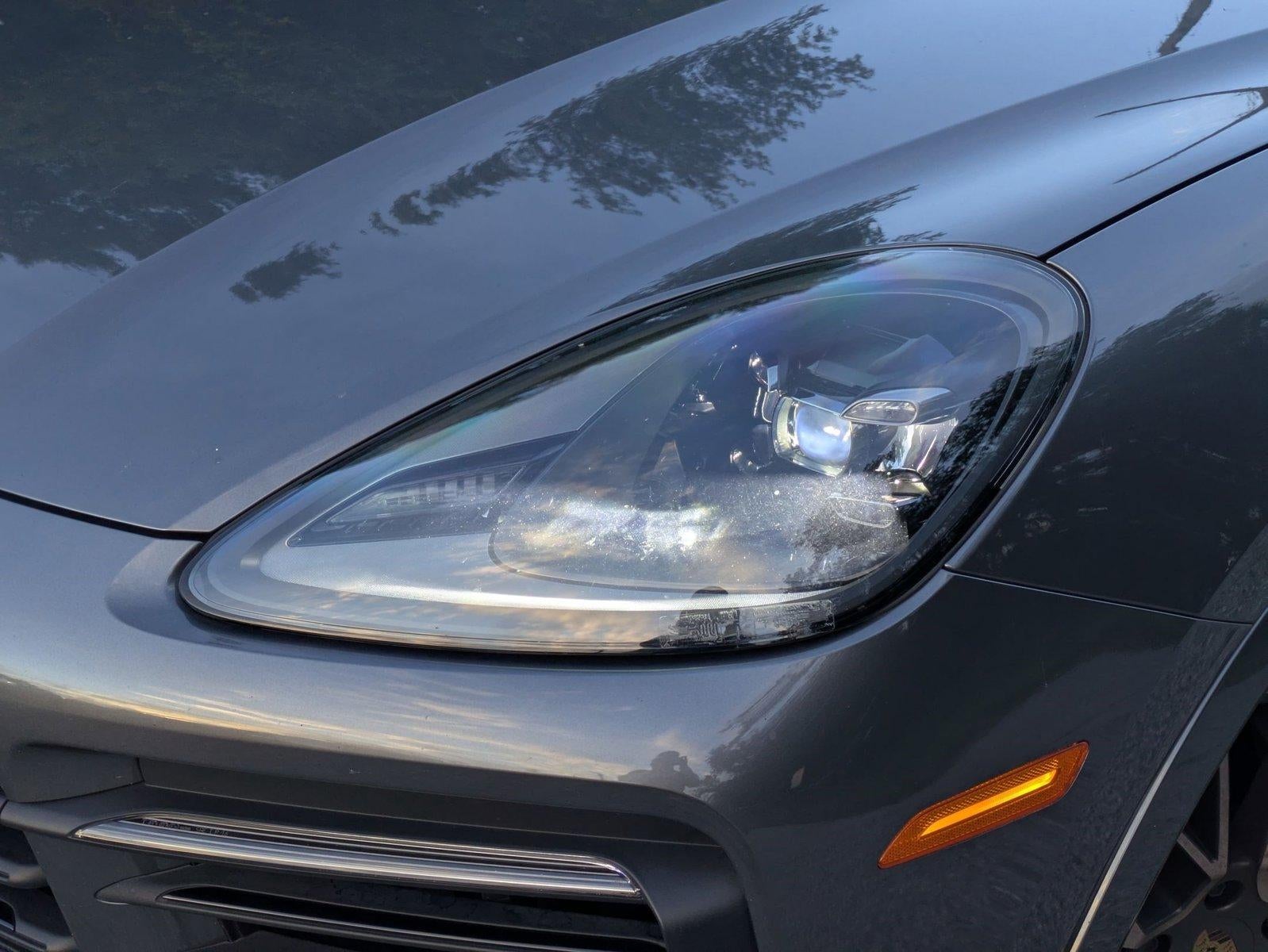 2023 Porsche Cayenne Platinum Edition AWD