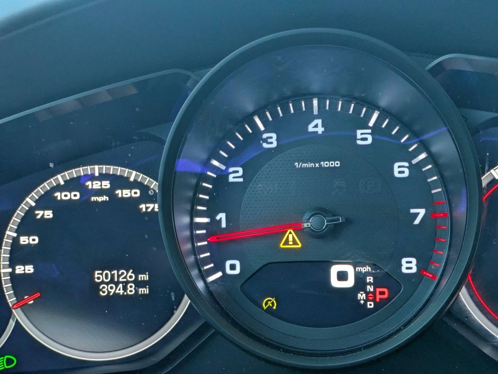 2023 Porsche Cayenne Platinum Edition AWD