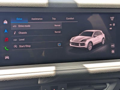 2025 Porsche Cayenne AWD