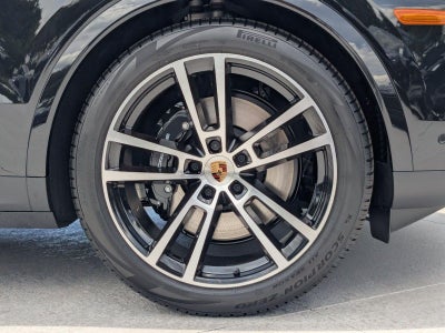 2025 Porsche Cayenne AWD