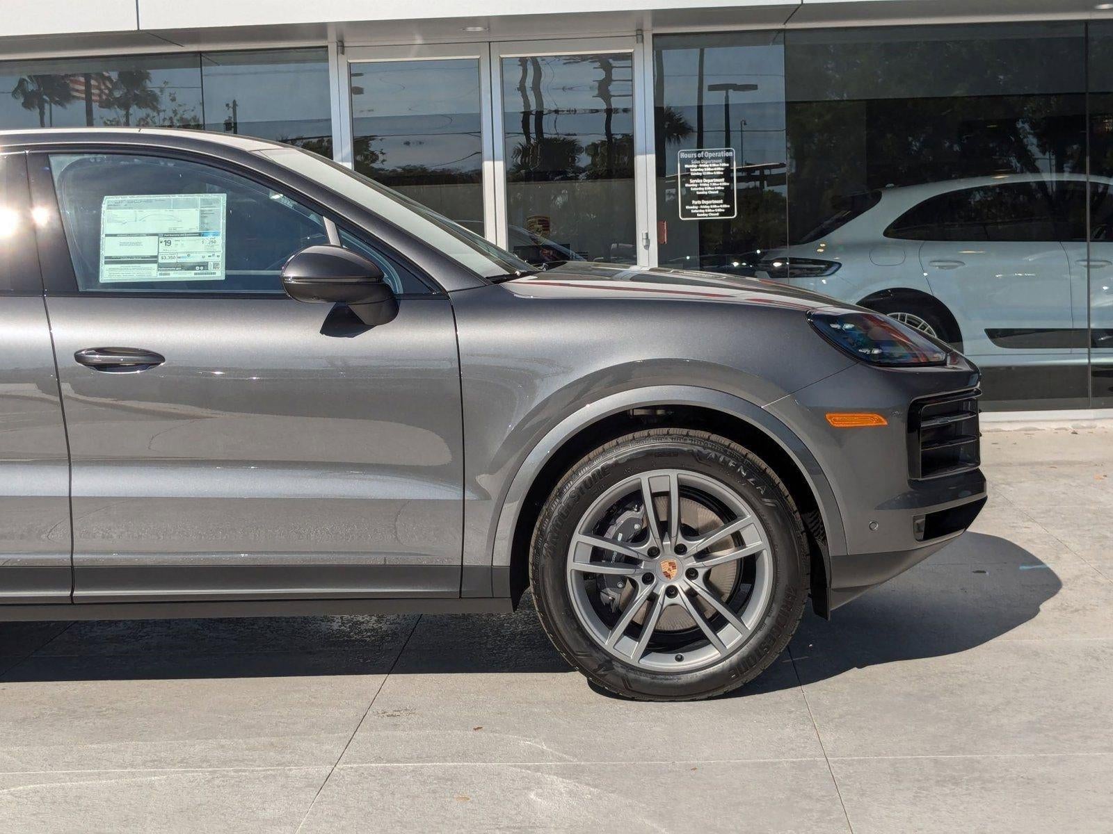 2025 Porsche Cayenne Coupe AWD