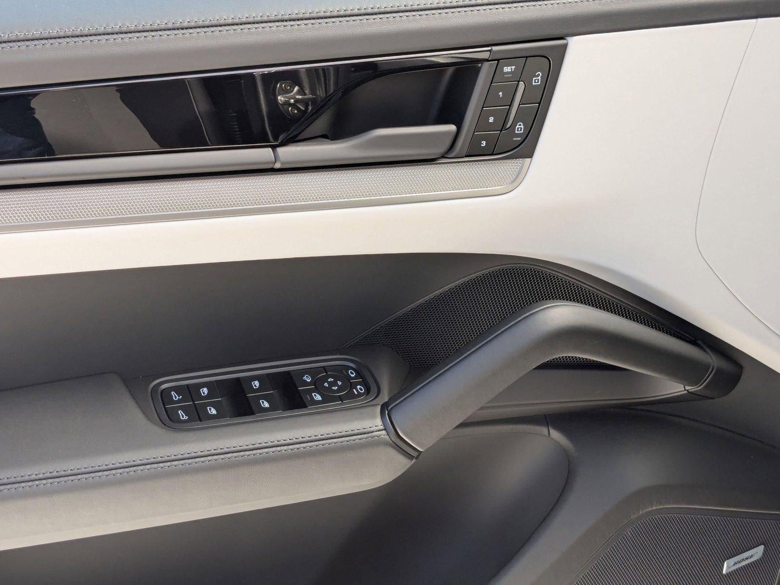 2025 Porsche Cayenne Coupe AWD