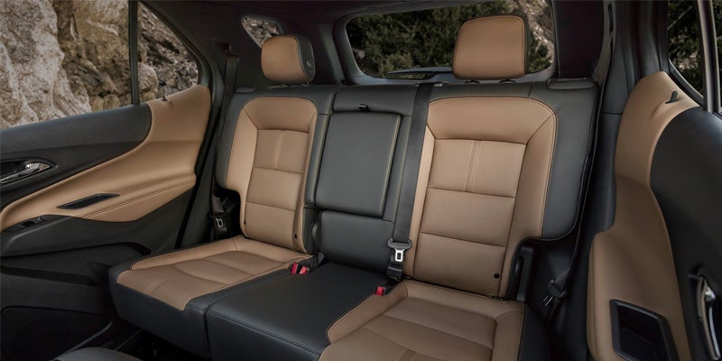 2023 Chevrolet Equinox interior