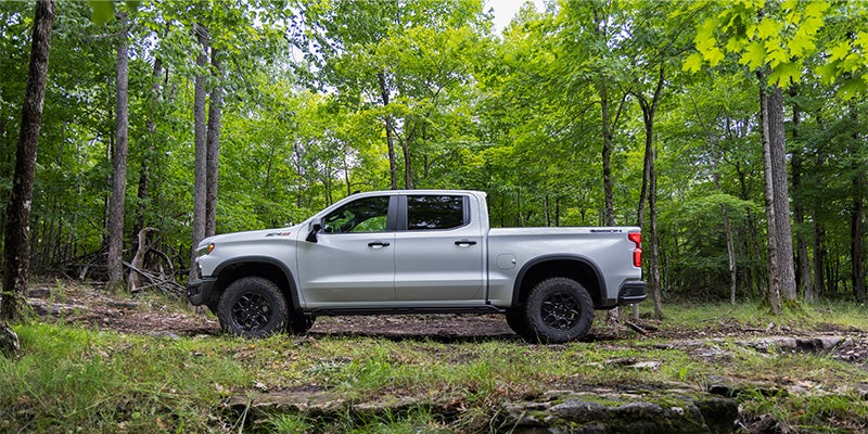 2023 Chevrolet Silverado ZR2 Bison side view